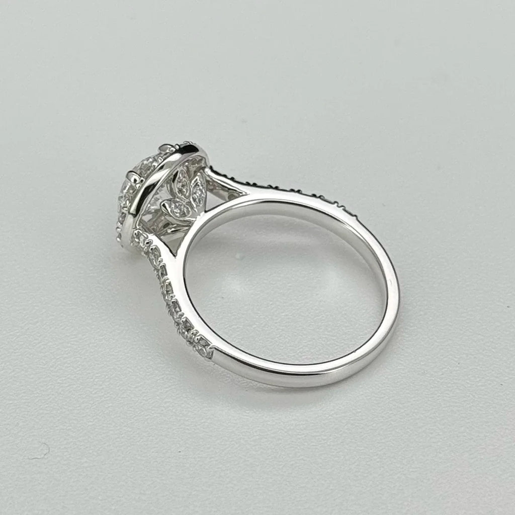 Desire & Fire - 3ct D VS1 Lab Grown Diamond Sunflower Ring