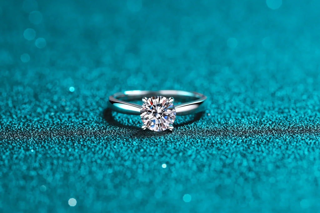 Platinum Pt950 Luxury Rings for Women 0.5/1/2 Carat Moissanite Diamond Ring 18K White Gold Classic Four Claws Wedding Jewelry